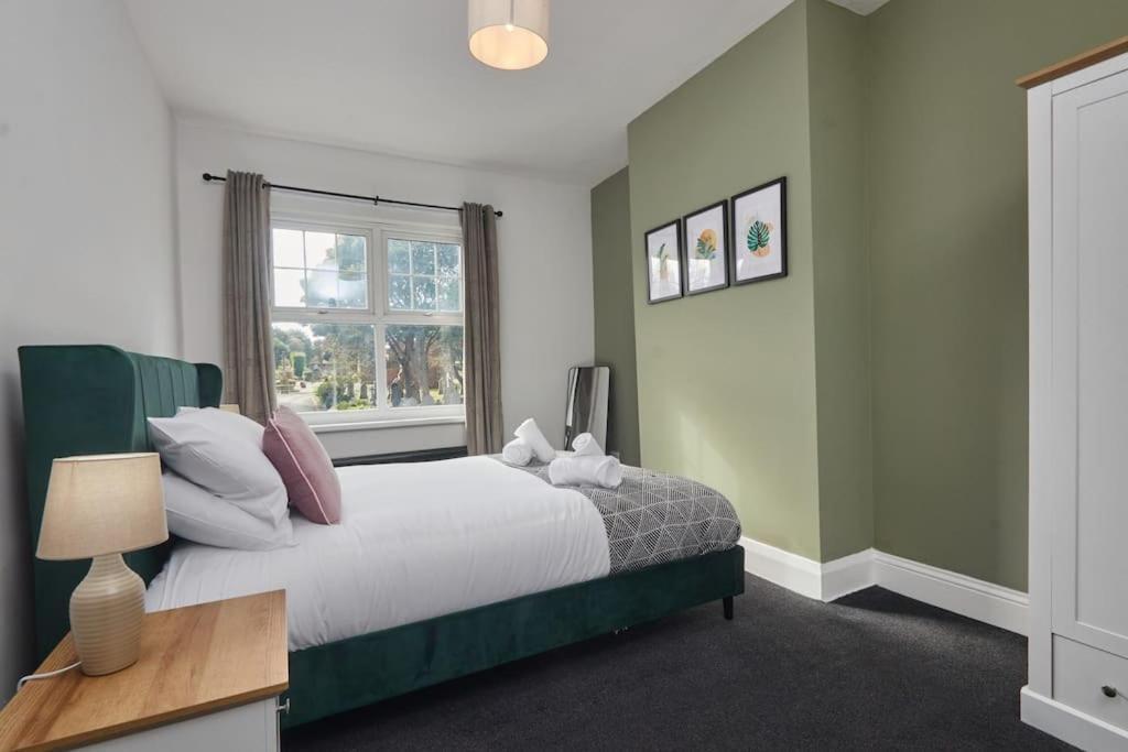 Cosy 3-Bedroom House In Seaham - Street Parking 外观 照片